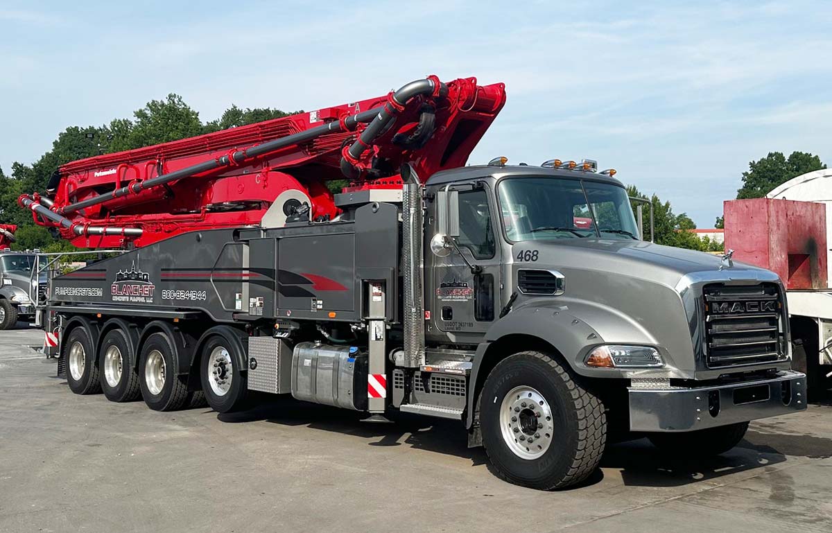 Schwing S 51 SX concrete pump